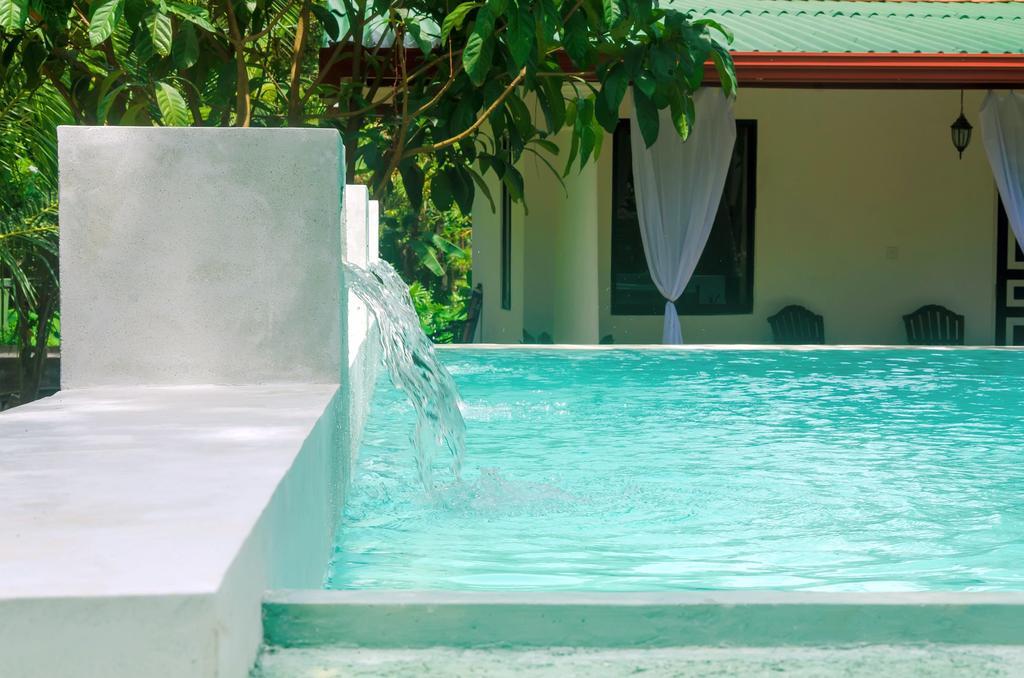 Nature Villa (Adults Only) Unawatuna Bagian luar foto